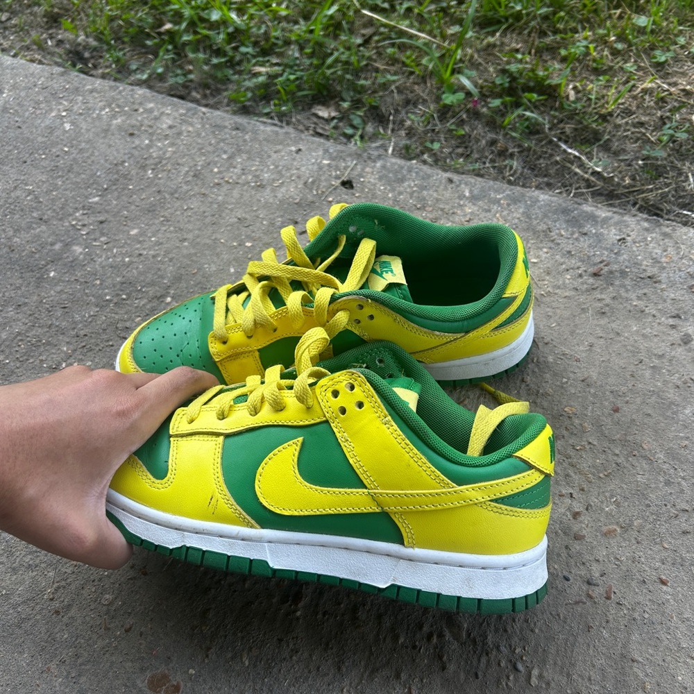 Nike dunk low “Reverse Brazil” - Picture 2 of 3